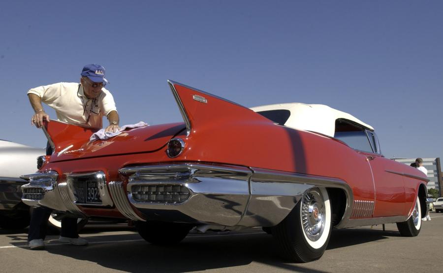  Cadillac Eldorado 1957 года  (фото 4 из 4)